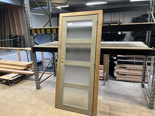 Deurkozijn 900x2010mm, melkglas Hillhout